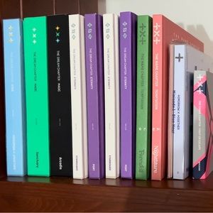 TXT MERCH BUNDLE! ONLY ACCEPTING ZELLE